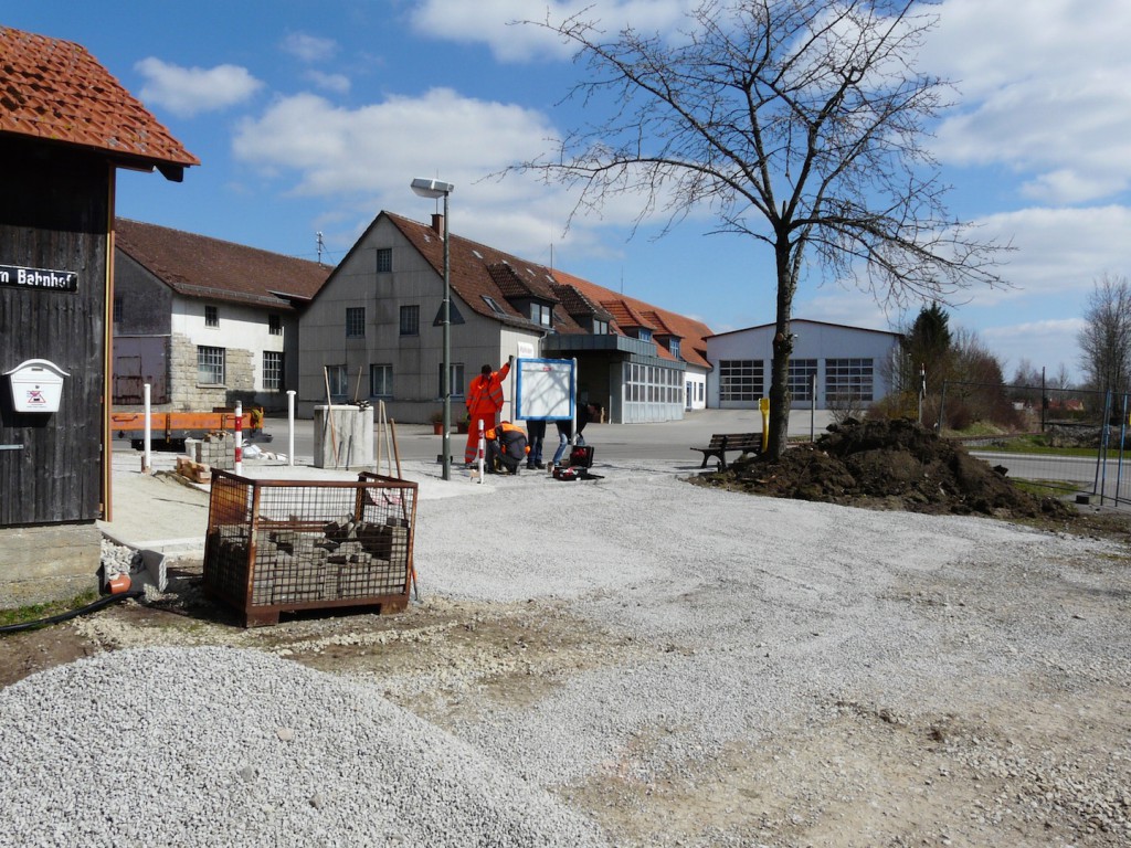 Fertigstellung Parkplatz und Bahnsteig Gerabronn im März 2015