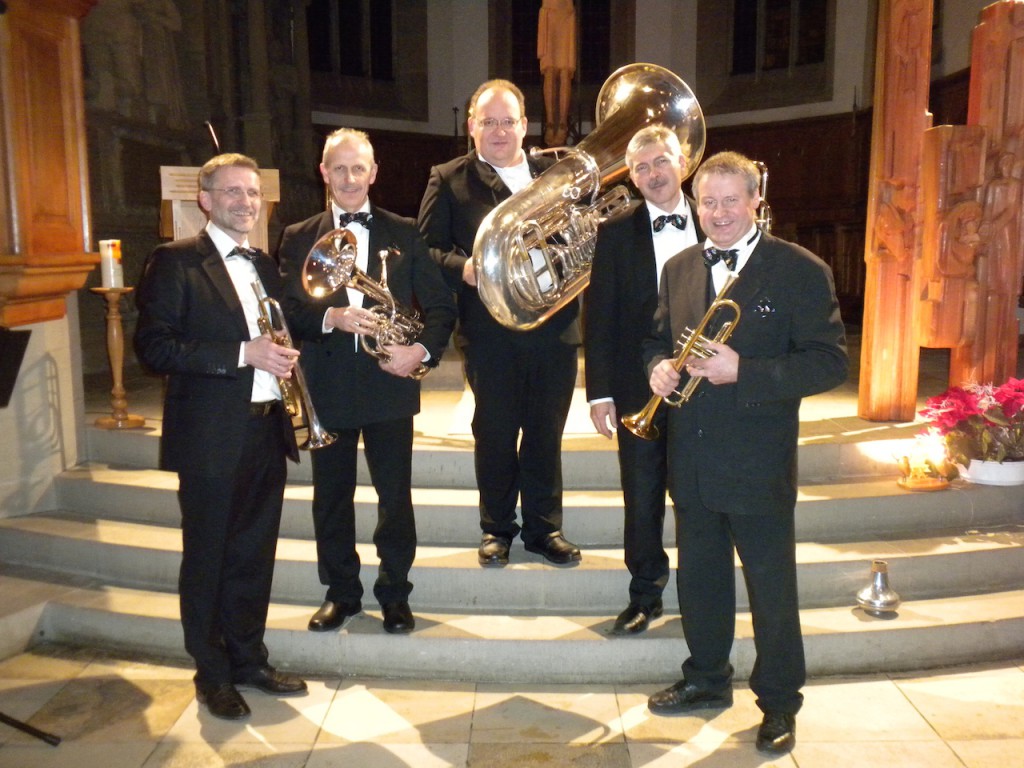Konrad Bauer (Trompete), Edgar Oettig (Trompete), Johannes Alberg (Euphonium), Oleg Mook (Posaune) und Martin Heussler (Tuba)
